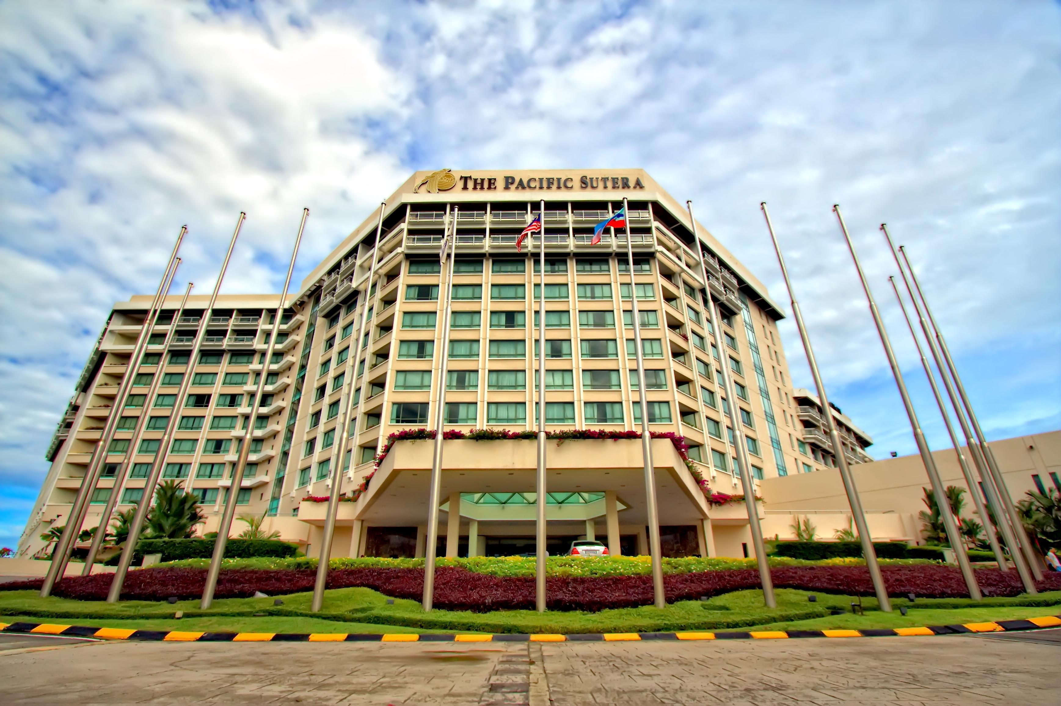 Hotel The Pacific Sutera Kota Kinabalu Esterno foto The Pacific Sutria