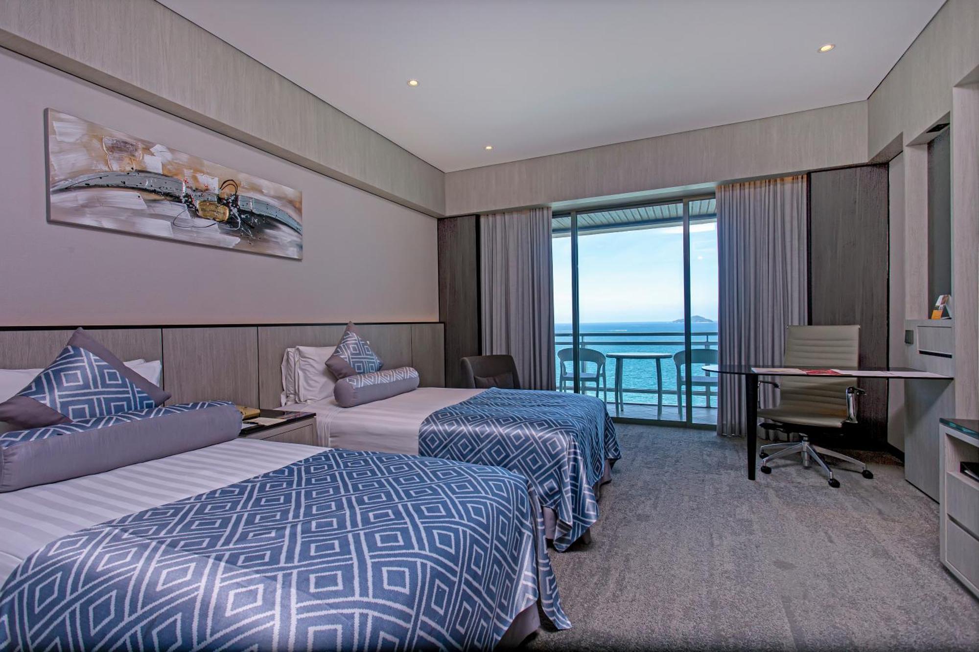 Hotel The Pacific Sutera Kota Kinabalu Esterno foto Deluxe Ocean View