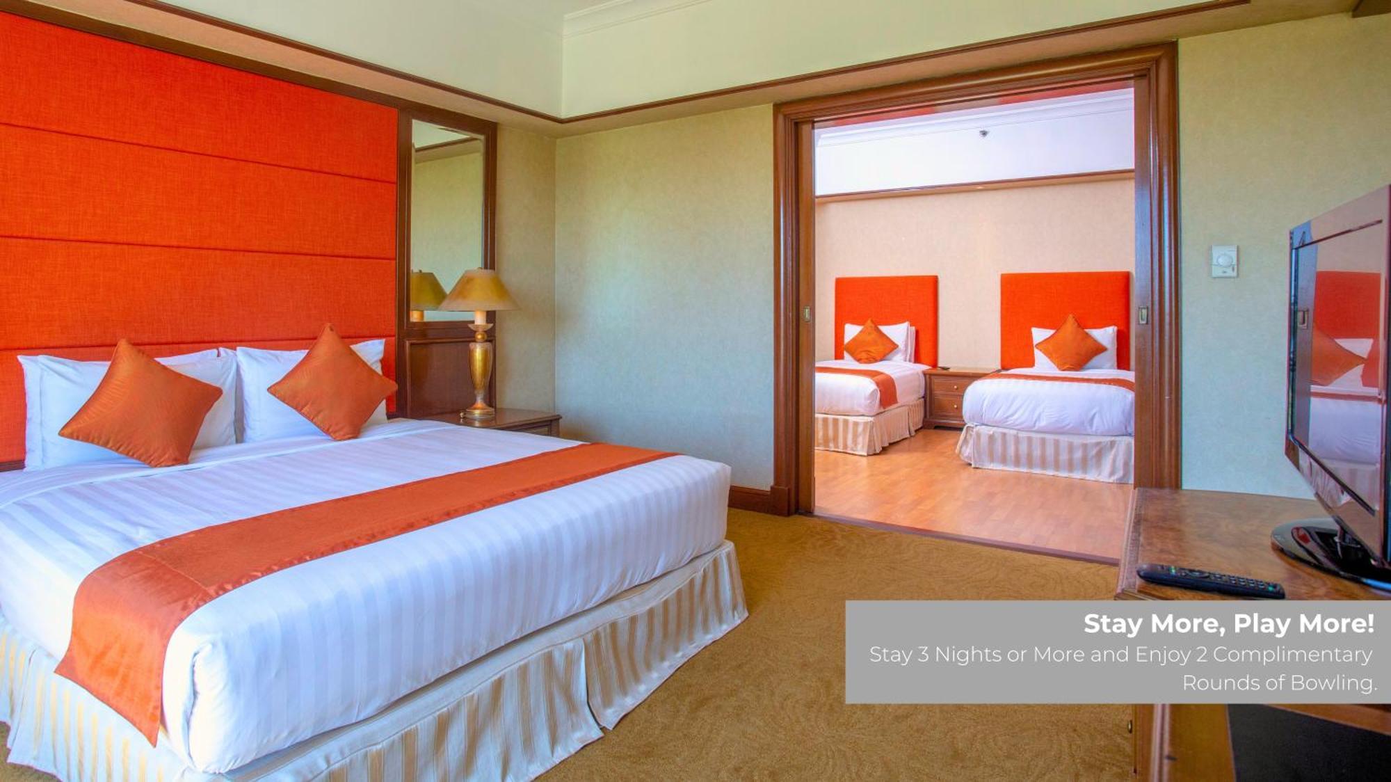Hotel The Pacific Sutera Kota Kinabalu Esterno foto Suite