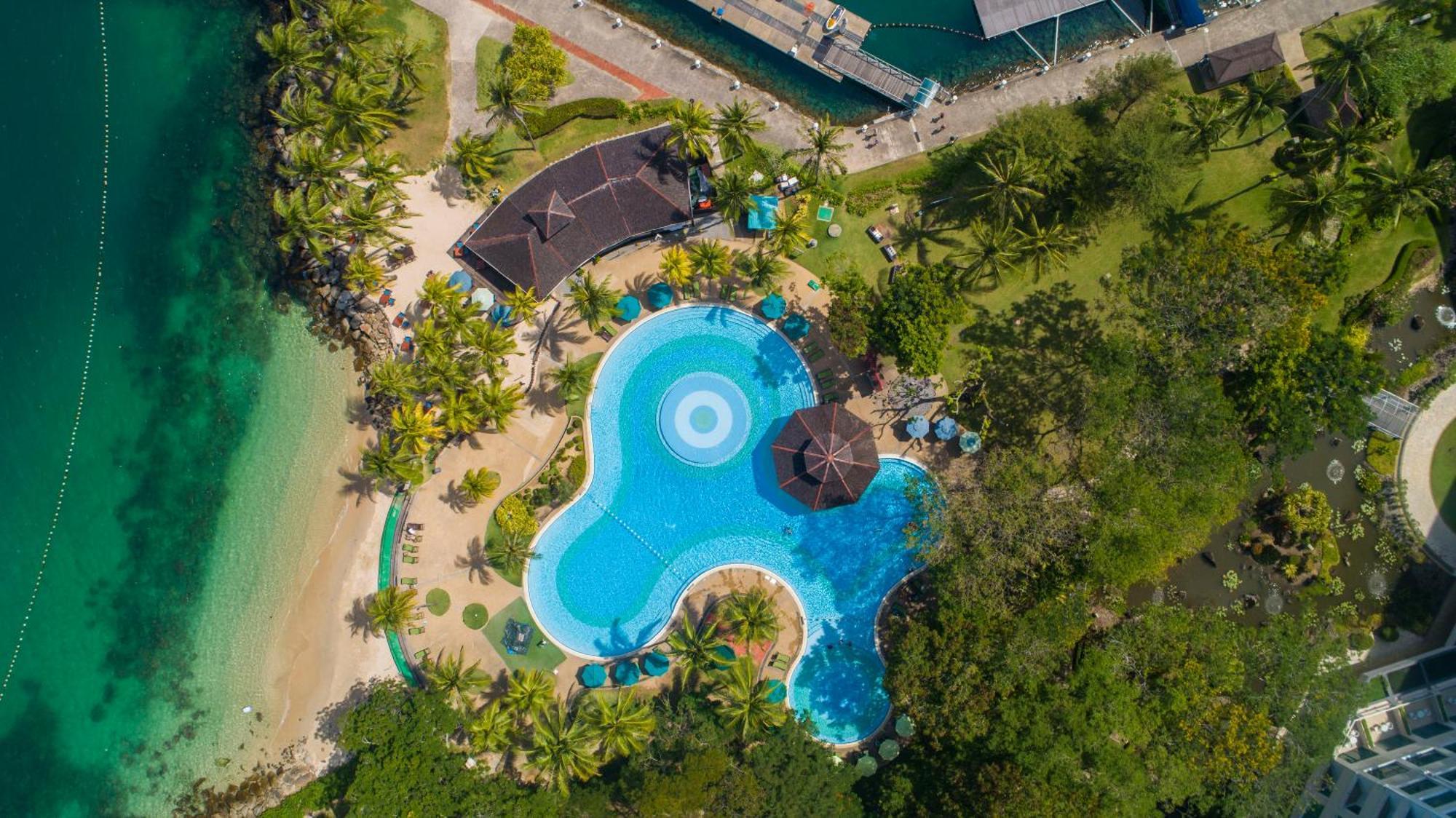 Hotel The Pacific Sutera Kota Kinabalu Esterno foto