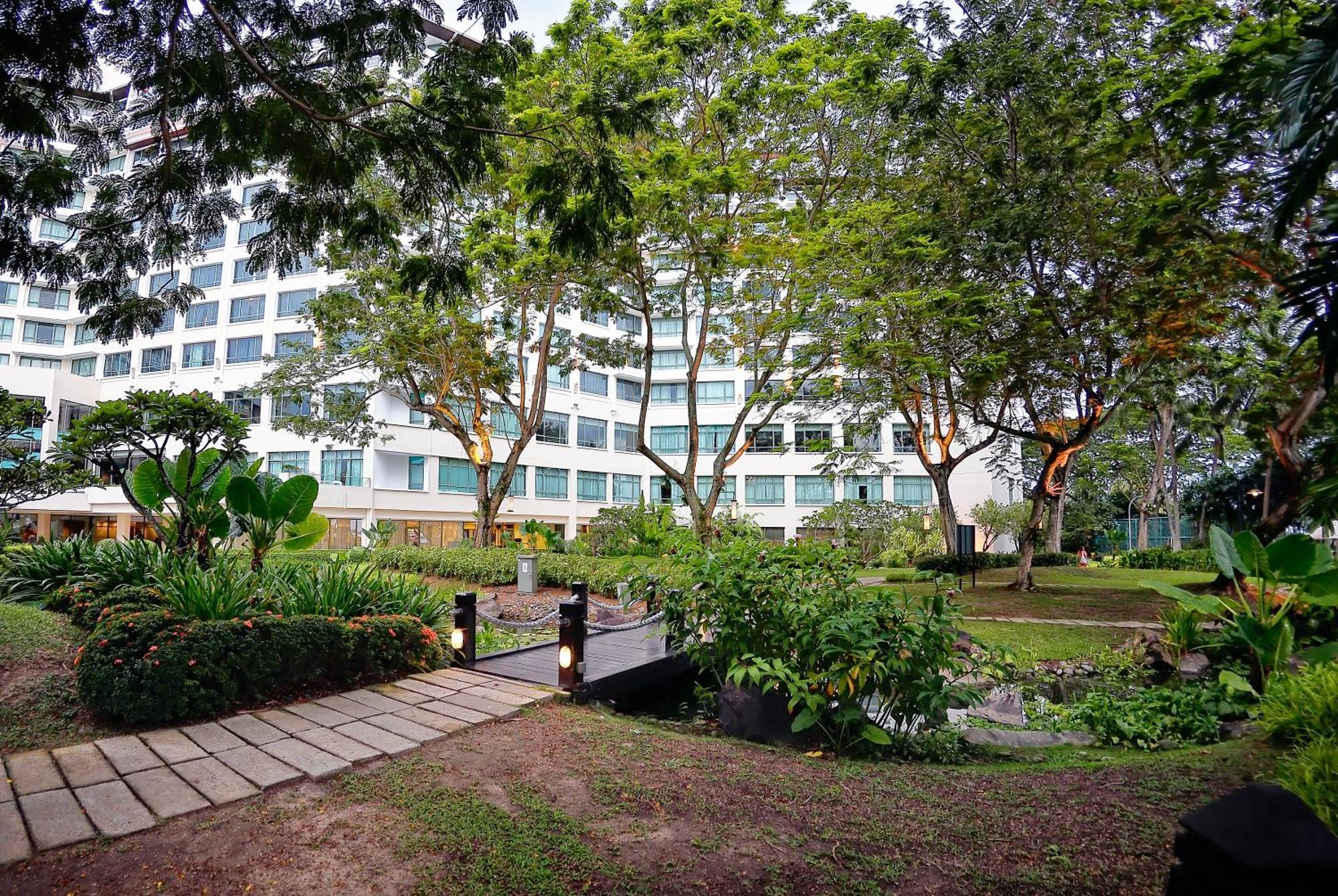 Hotel The Pacific Sutera Kota Kinabalu Esterno foto