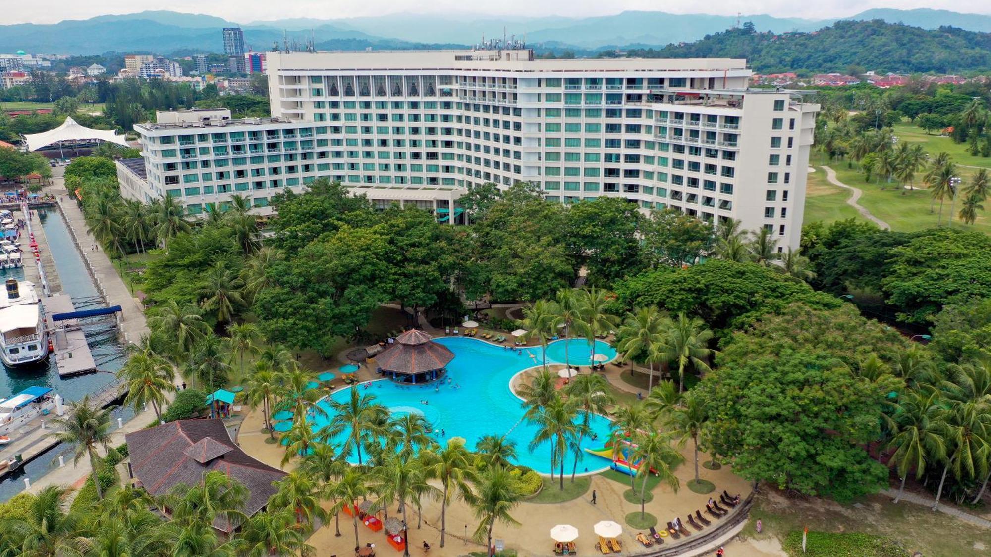 Hotel The Pacific Sutera Kota Kinabalu Esterno foto